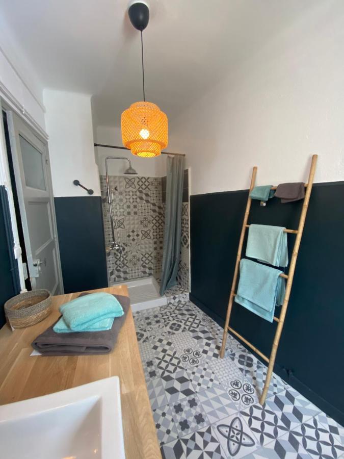 Gite En Rdc 72M2 - 2 Chbres - Box Velos - Parking Бур-Сент-Андеоль Екстер'єр фото