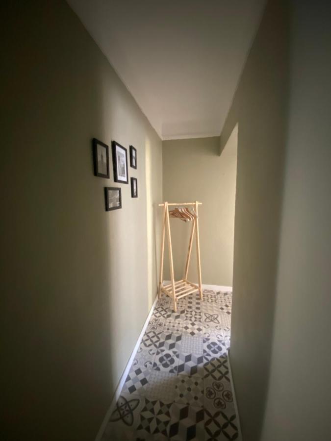 Gite En Rdc 72M2 - 2 Chbres - Box Velos - Parking Бур-Сент-Андеоль Екстер'єр фото